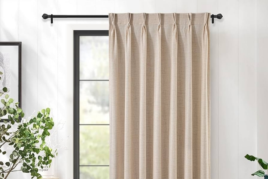 Made to measure Single Pinch Pleat Curtain